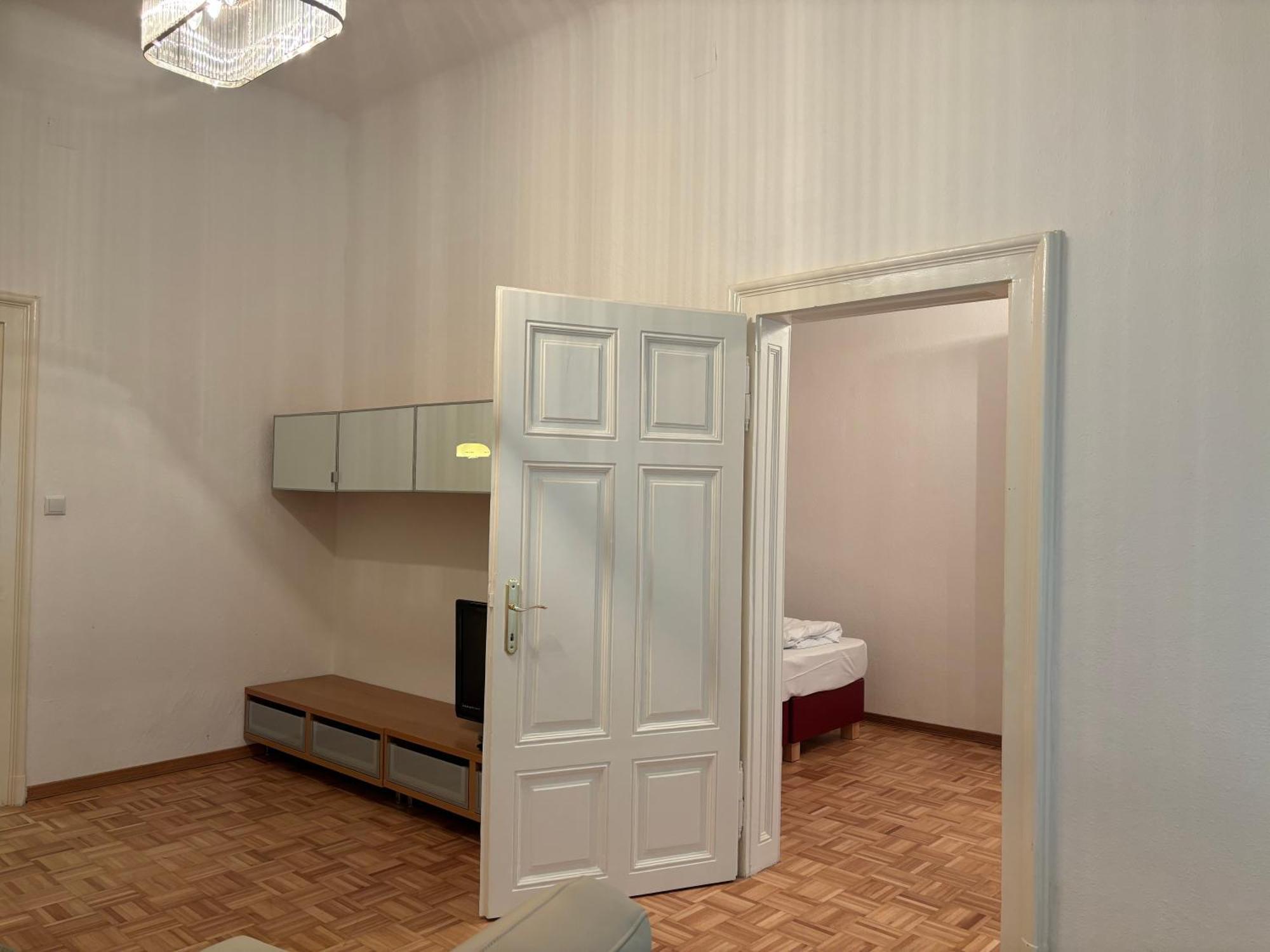 Carlton Suites Вена Экстерьер фото