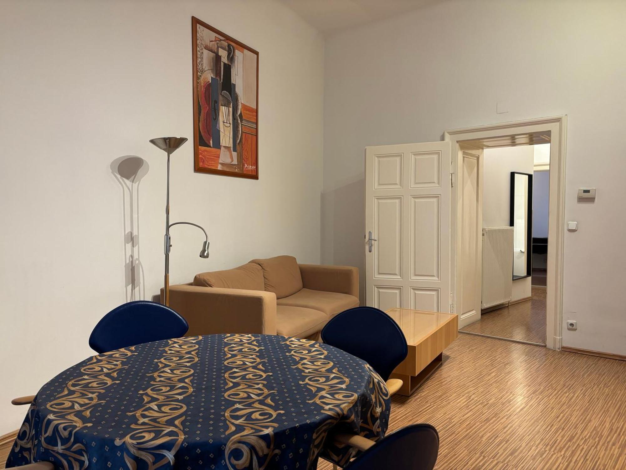 Carlton Suites Вена Экстерьер фото