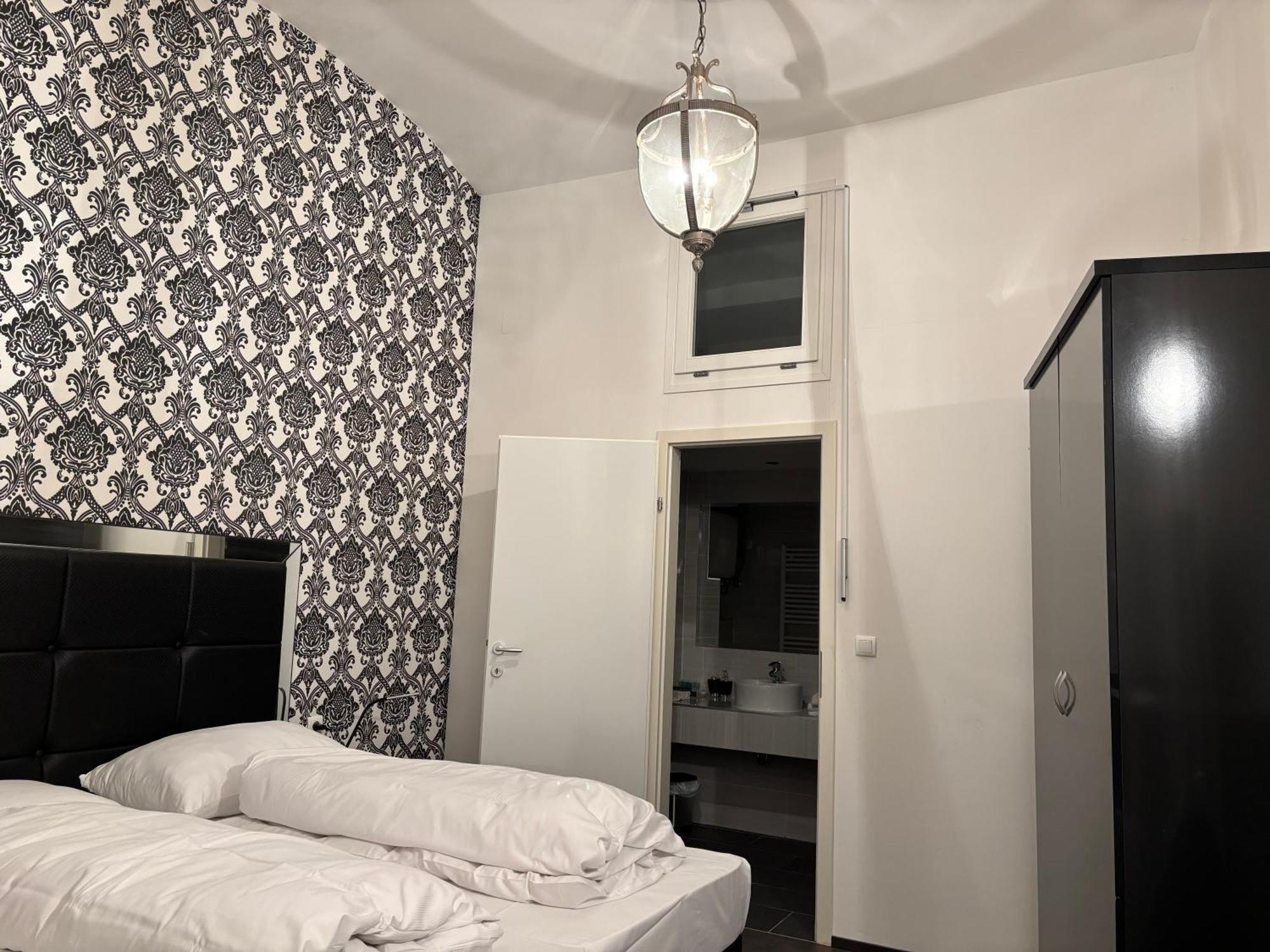 Carlton Suites Вена Экстерьер фото