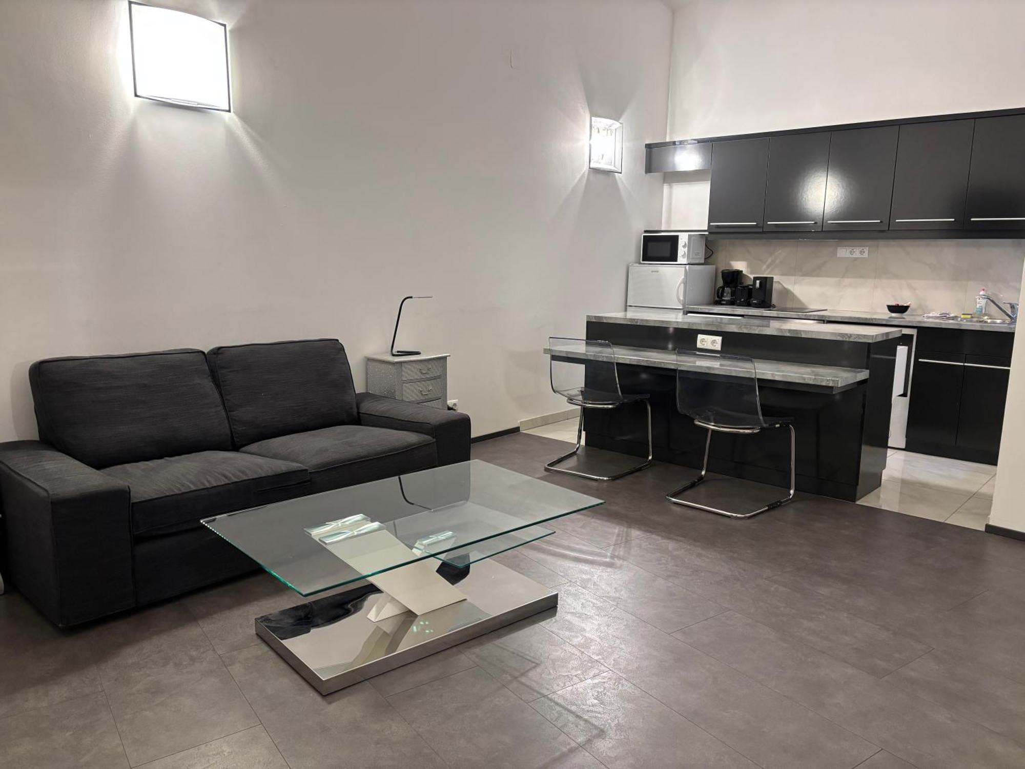 Carlton Suites Вена Экстерьер фото