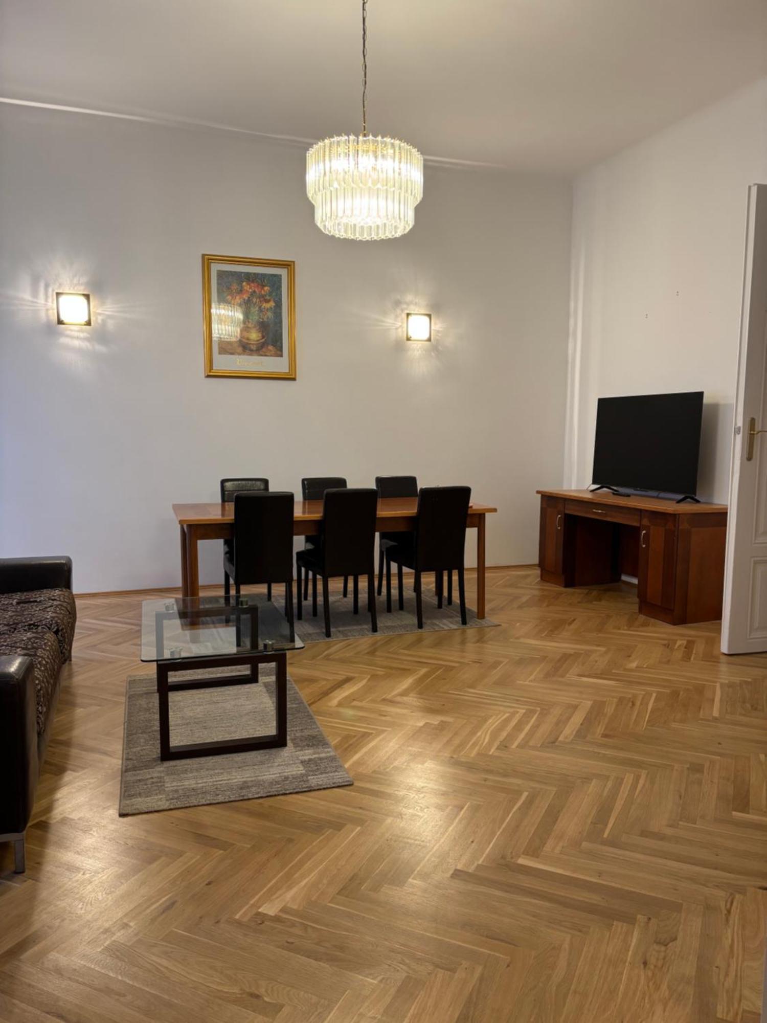 Carlton Suites Вена Экстерьер фото