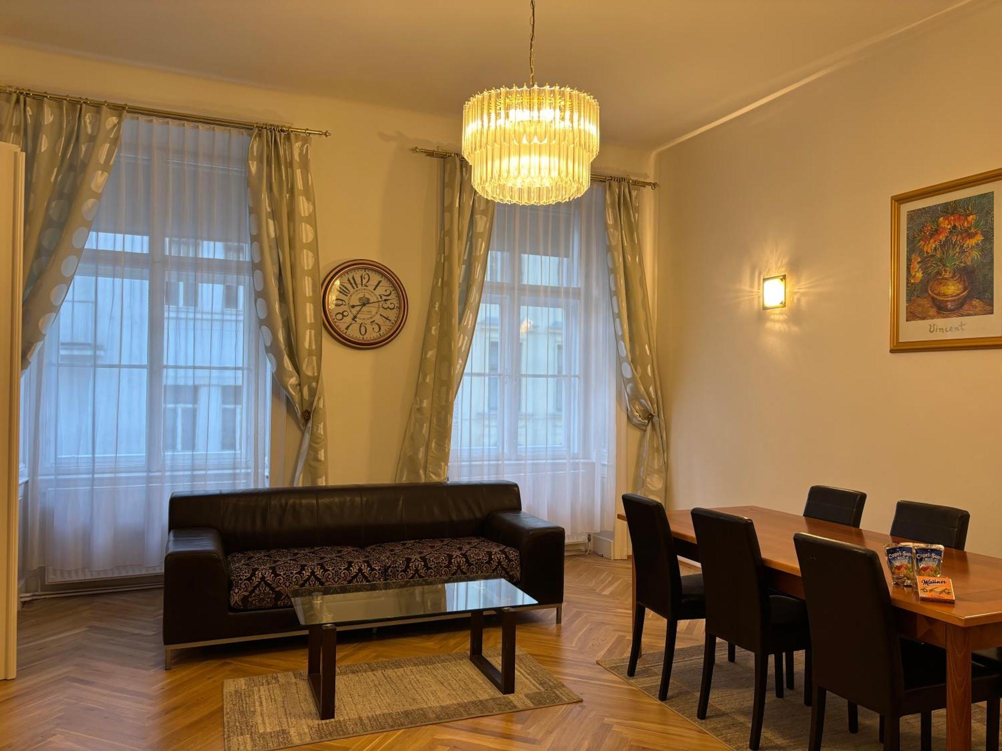 Carlton Suites Вена Экстерьер фото