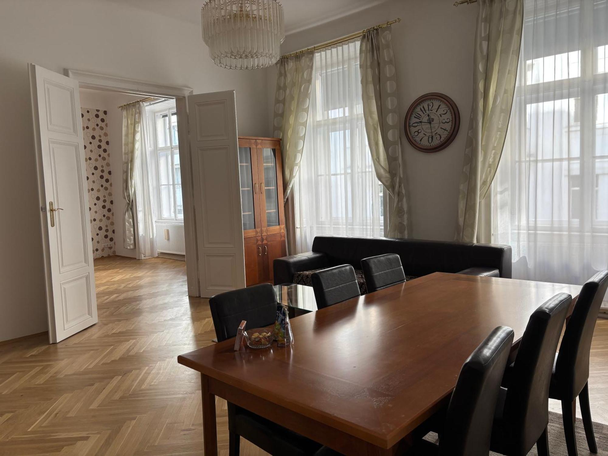 Carlton Suites Вена Экстерьер фото