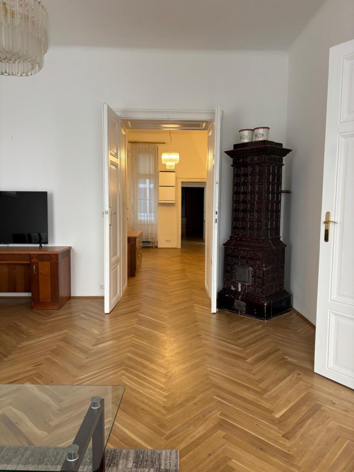 Carlton Suites Вена Экстерьер фото