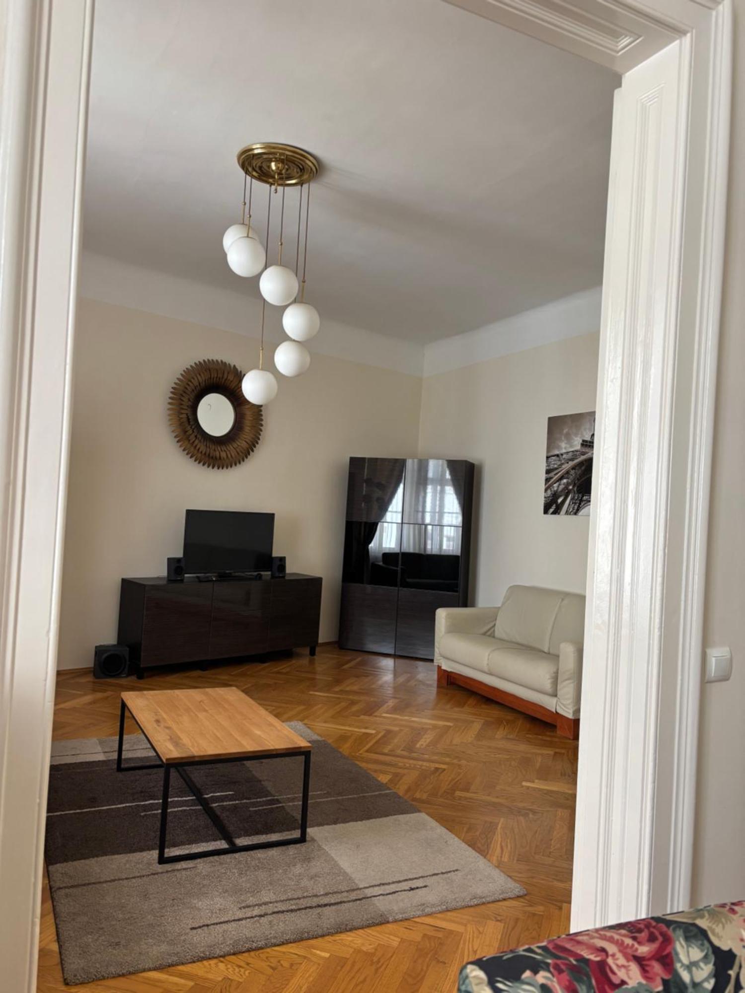 Carlton Suites Вена Экстерьер фото