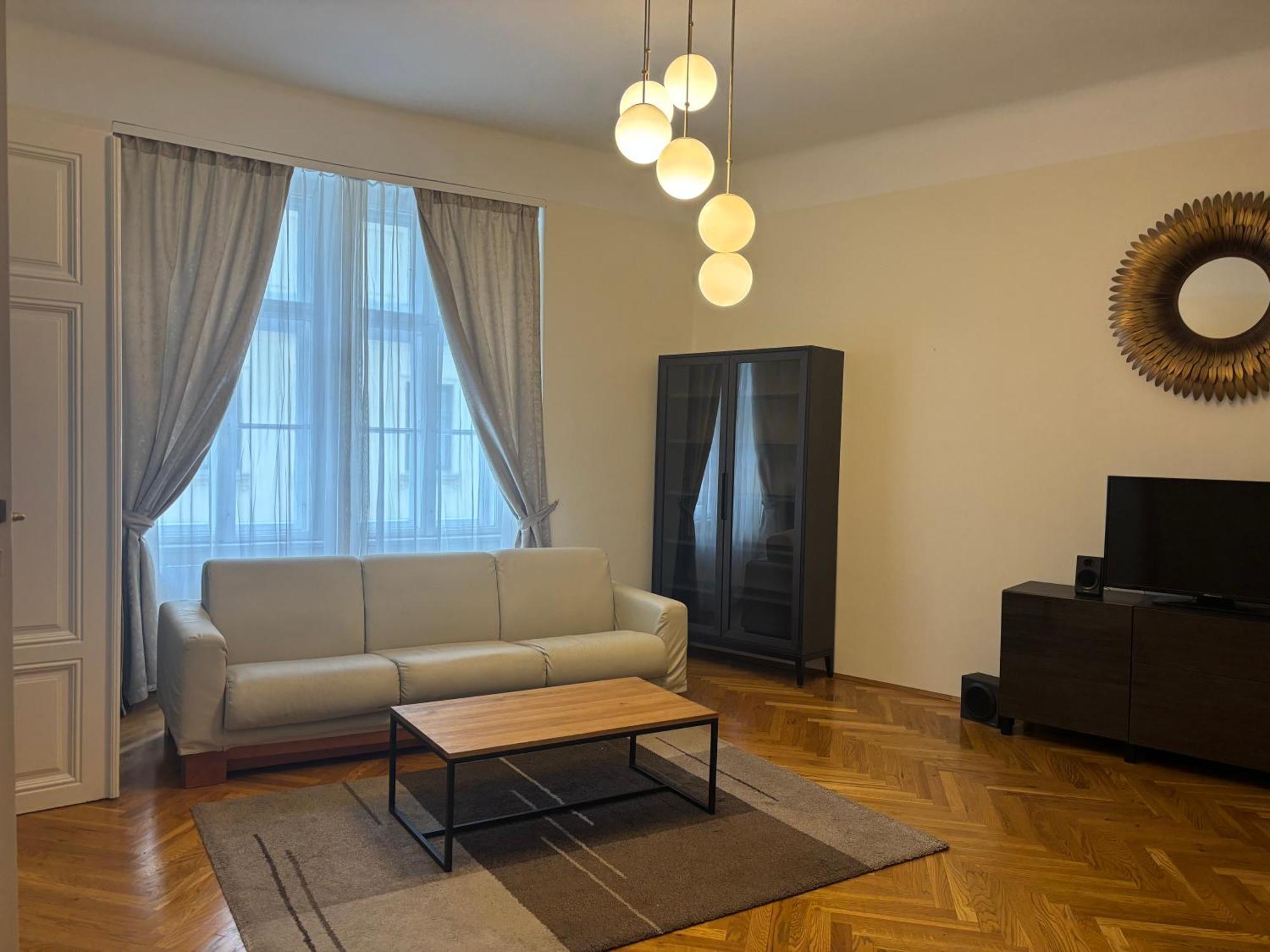 Carlton Suites Вена Экстерьер фото